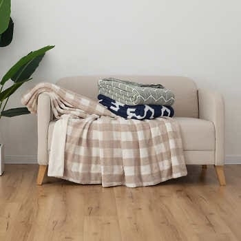 Berkshire Heirloom Throw - $4.97 - $4.97