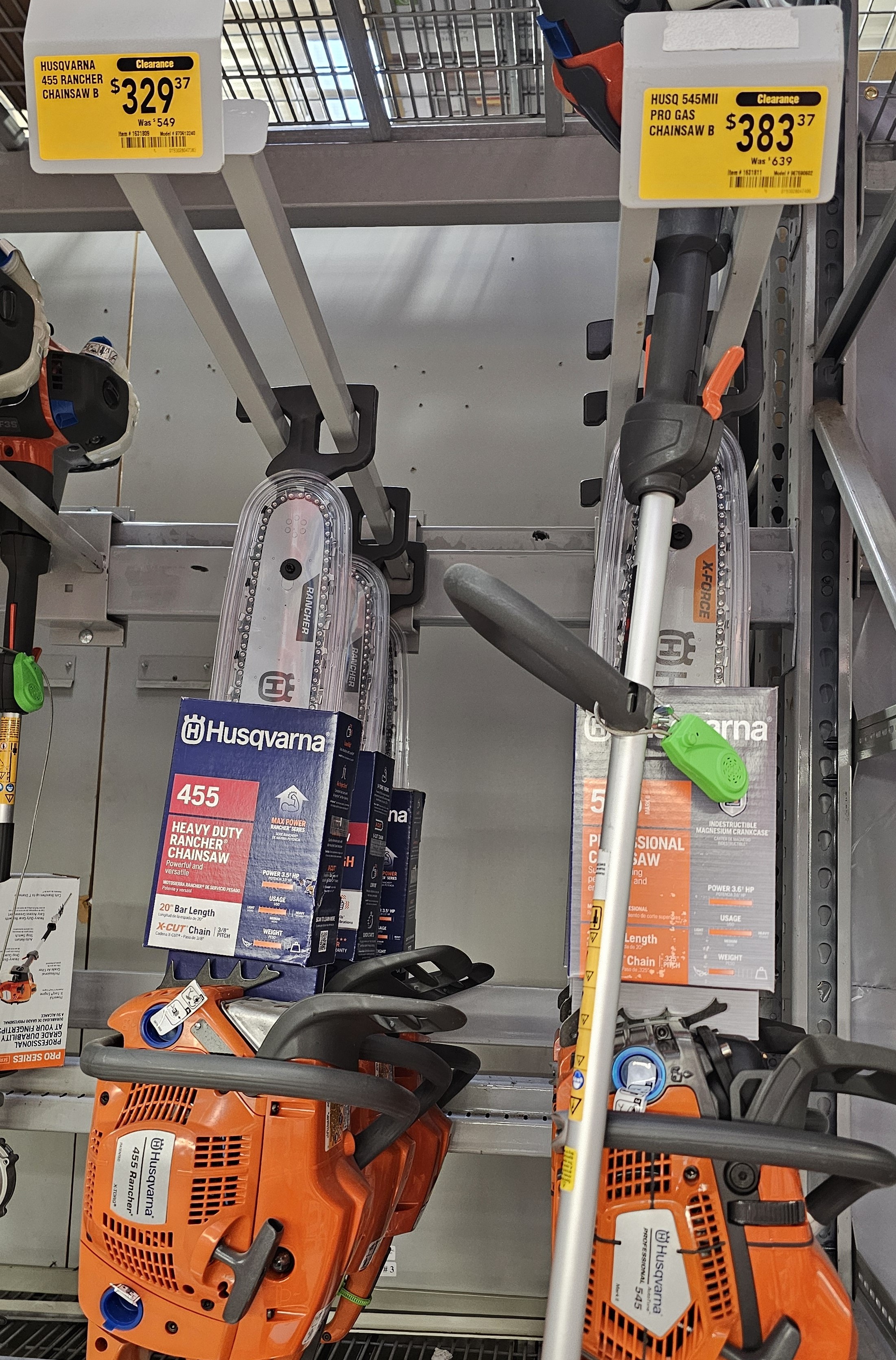 CLEARANCE Husqvarna 2-cycle 20-in Gas Chainsaw in Orange $383.37