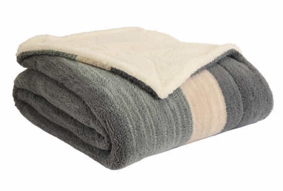 Costco Members 94 x 108 Life Comfort Reversible Sherpa Fleece Blanket $10 Free Shipping