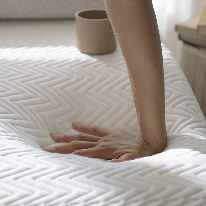Leesa Legend 12 Hybrid Mattress Costco Insane deal $899.99